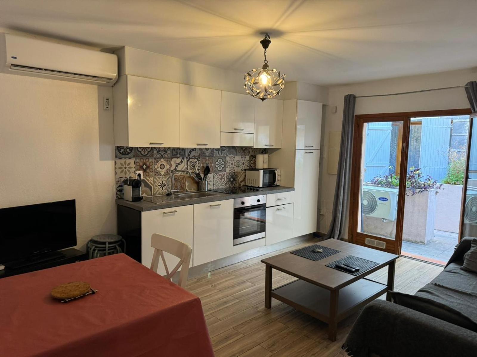 Cosy Poullan, 2-Bedroom Apartment, 200 M From The Beach Nice Ngoại thất bức ảnh
